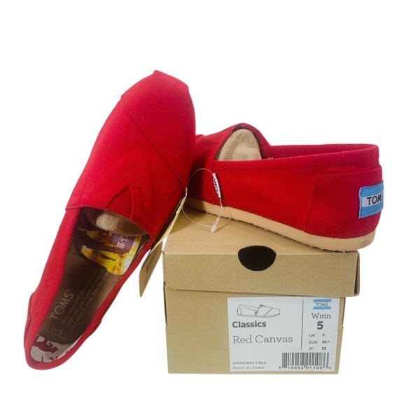 TOMS Classic Red Canvas Women Slip on size 5 - Picture 2 of 16